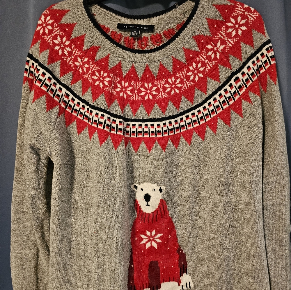 Tommy Hilfiger winter bear sweater